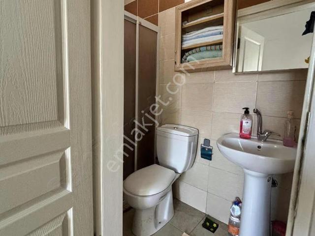 Armağanevler'de Metroya Yakın Eşyalı 1+1 Kiralık Daire