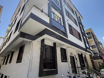 ARMAĞANEVLERDE SIFIR BİNADA METROYA 7 DK 3+1 ARA KAT KİRALIK