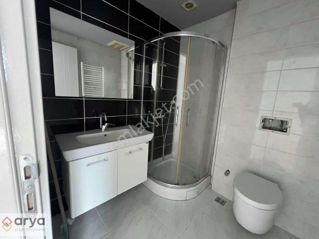Arma Residence'da Kiralık 1+1 Teraslı Daire 80m²