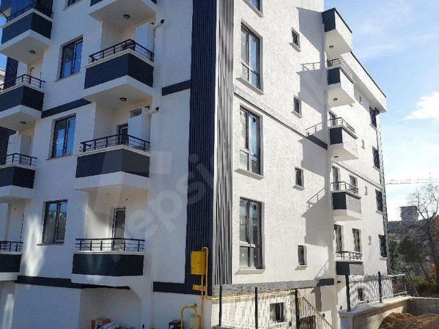 ARMADA EMLAKTAN SATILIK 1+1 DAİRE