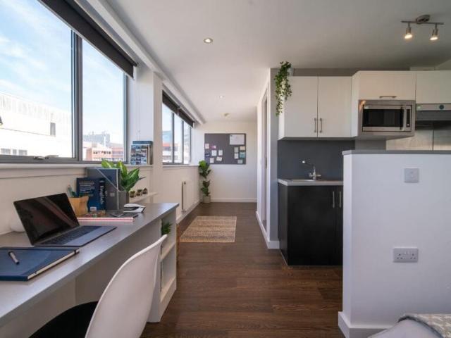 Armada House, Superior Corner Studio, Plymouth PL1, Studio to rent, £1,018 pcm | PrimeLocation
