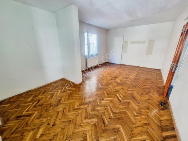 Armax'dan Gop Meydanda Kiralık 2+1 A arakat Daire