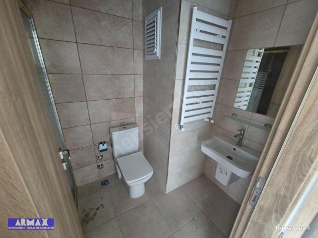 ARMAX'DAN SARIGÖL 12C SİTESİNDE SATILIK ARAKAT 1+1 DAİRE