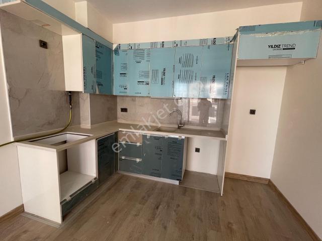 Armax'tan Vadi Evleri 12c Sitesinde 2+1 Kiralık Daire