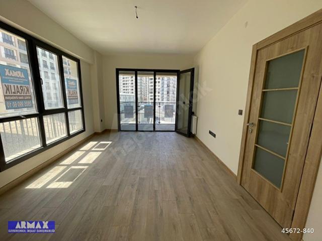ARMAX'TAN VADİ EVLERİ 12C PRJ.EBEVEYN BANYOLU KİRALIK 2+1 DAİRE