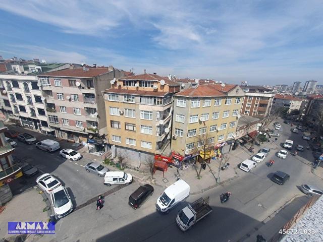 ARMAX'TAN ARAÇ TAKASI OLUR CADE ÜZERİ SATILIK 1+1ARA KAT DAİRE