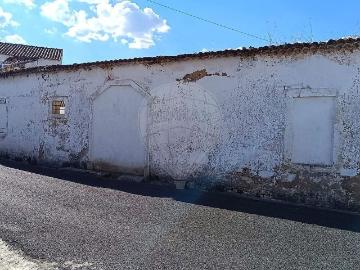 Armazém à venda em Torres Novas