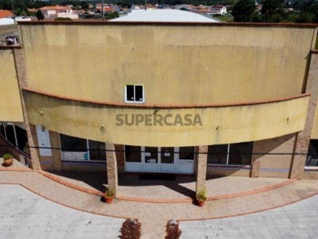 Armazém em Mira de 924,00 m²