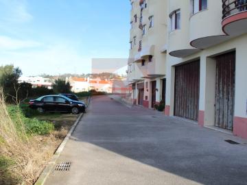 Rua Júlio Dinis, Sacavém, Sacavém e Prior Velho, Concelho de Loures, Distrito de Lisboa