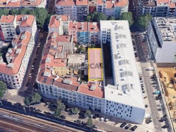 Armazém para reconstrução