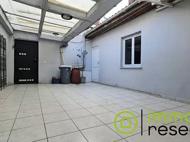 Armentières 59280 Achat / Vente maison 9 pièces t9 au dernier étage terrasse