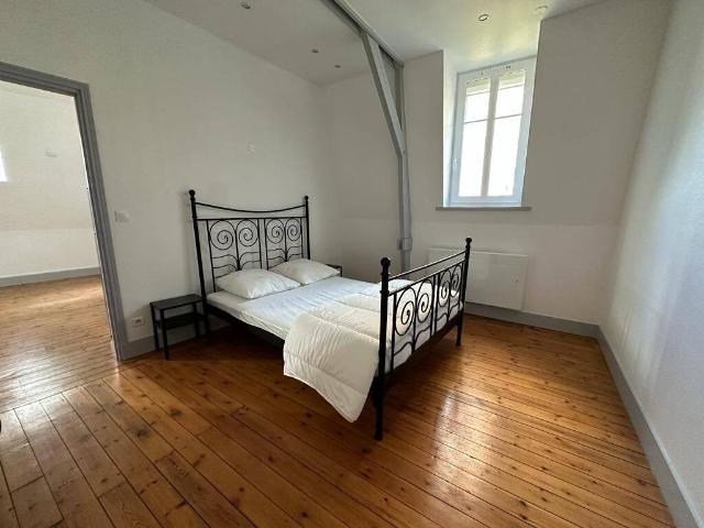Armentières centre ville T2 50m² meublé charme préservé