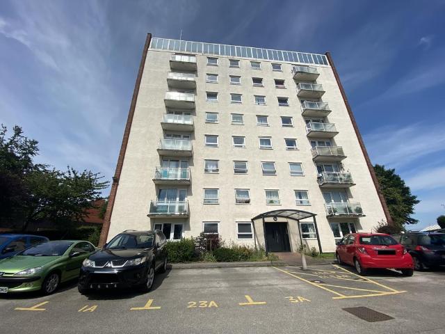 Armitage House, Lichfield, WS13 2 bed ground floor flat to rent £925 pcm £213 pw