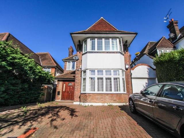 Armitage Road, Childs Hill, London, NW11 8RA, United Kingdom | 4 bed house for rent #137306099 | Rentberry