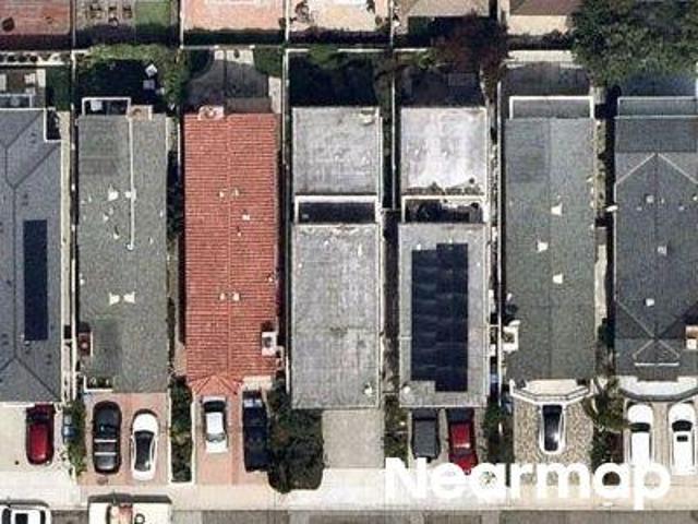Armour Ln
