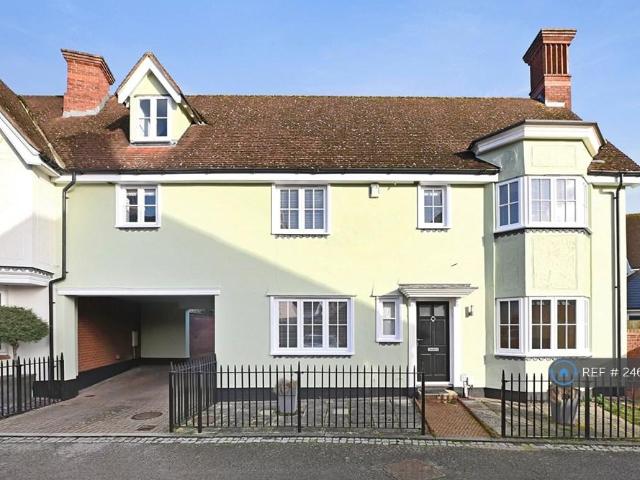 Armourers Close, Bishop's Stortford. 5 bed detached house to rent £2,950 pcm £681 pw