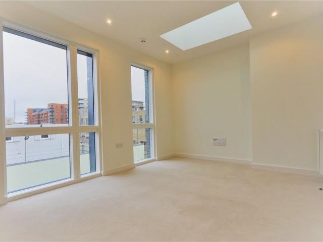 Armstrong Close, Kidbrooke Village, London, SE3 9BT