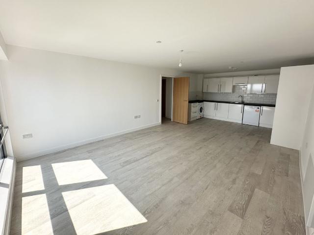 Armstrong House, Peterborough PE2, 2 bed flat to rent, £1,350 pcm | PrimeLocation