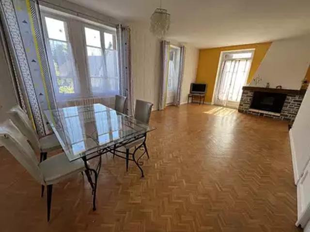 Arnac Pompadour 19230 Achat / Vente maison 8 pièces t8