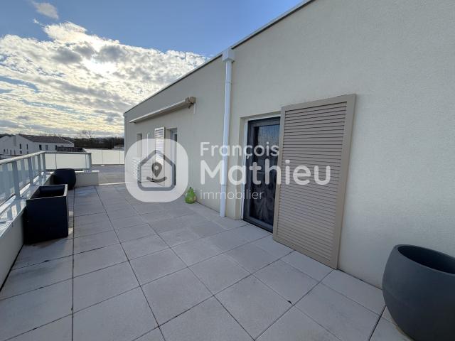 ARNAS APPARTEMENT T4 IMMEUBLE DE STANDING