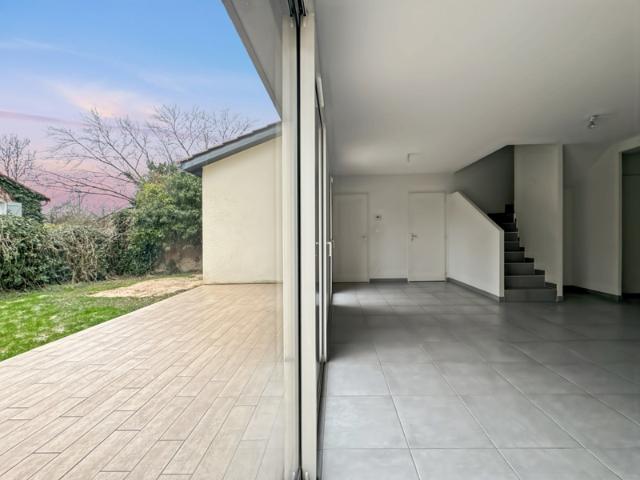 ARNAS Maison contemporaine 4 chambres avec suite parentale