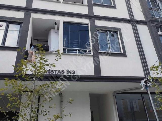 #arnavutköy Merkez'de Ara Kat 2+1 Daire Mükemmel Konumlu