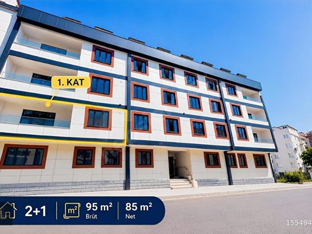 ARNAVUTKÖY MERKEZE YAKIN,METROYA 20 DK YÜRÜME,SIFIR 2+1 95 M