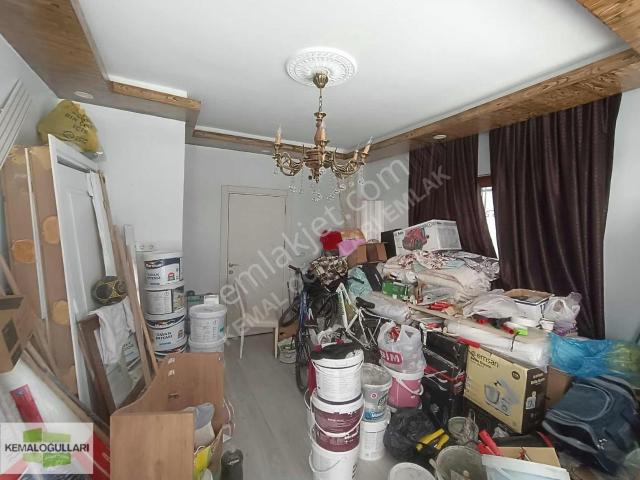 Arnavutköy Metro Durağının Karşısı Satılık 2 + 1 Daire