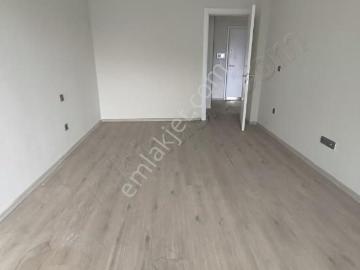 Arnavutköy Miaport Sitesinde Teraslı 1+1 Satılık Daire