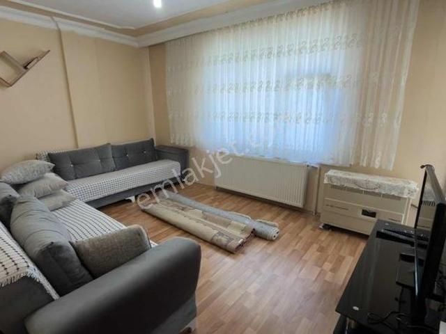 Arnavutköy Anadolu Mahallesinde 2+1 Eşyalı Kiralık Daire