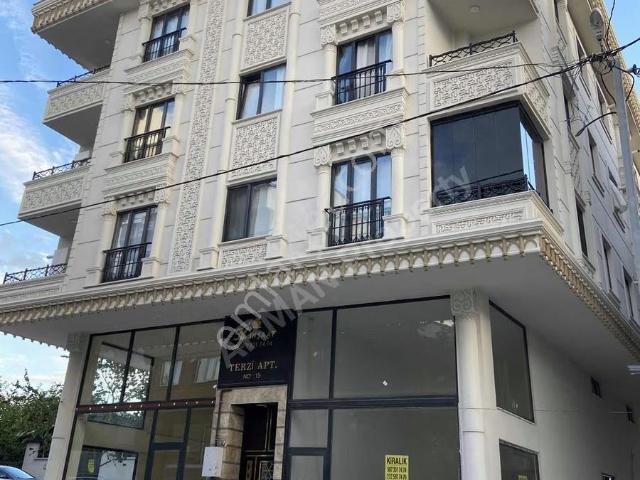 Arnavutköy Belediye Karşısında 1+1 Kiralık Daire Karlıbayır Mah