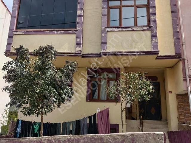 Arnavutköy Boğazköy 3 Katlı Bina