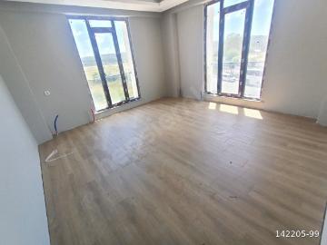 Arnavutköy Bolluca Mahallesi'nde satılık 2+1 90 metre site içerisinde daire