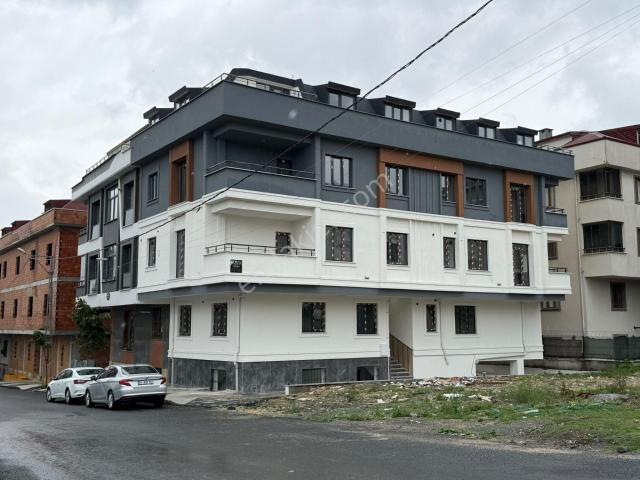 Arnavutköy Bollucada Sıfır Lüx 2+1 Arakat