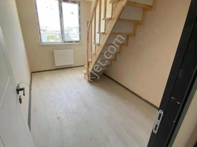 Arnavutköy Hadımköy Mah Kiralık 4+2 Dubleks Daire