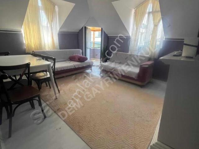 Arnavutköy Haraççı/da Kiralık Çatı Katı