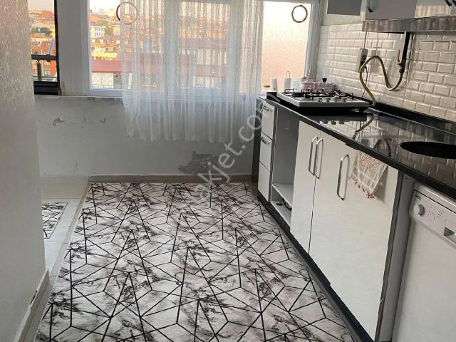 Arnavutköy Haraççıda Satılık Yüksek Tavan 4+2 Çatı Kat Dubleks Daire