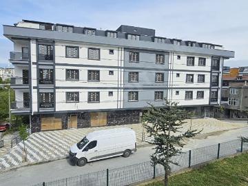 Arnavutköy Haraççıda Park Manzaralı 2+1 & 3+1 ÇatıKatı Daireler