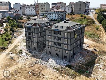 Arnavütköy havalimanına 5dk mesafede site içersinde 1+1 daire