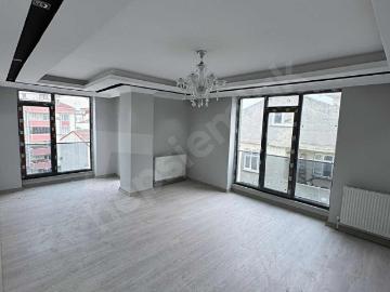 ARNAVUTKÖY HOCA AHMET YESEVİ CADDE ÜZERİNDE SATILIK 1 KAT 90M2
