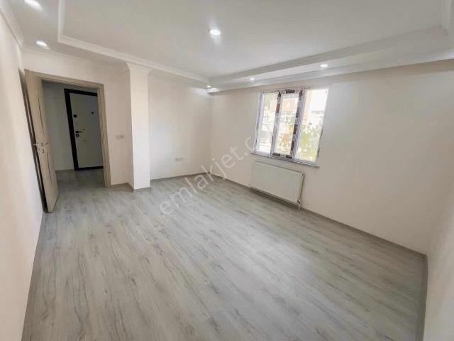 Arnavutköy İslambey Mahallesinde Kiralık 2+1 Ters Dubleks