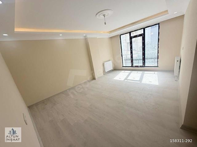 ARNAVUTKÖY KARLIBAYIR MAH BELEDİYEYE YAKIN 2+1 1.KAT LÜX DAİRE