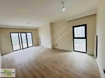 Arnavutköy Lüxsera Sıte İci Kirakık Daire 2+1