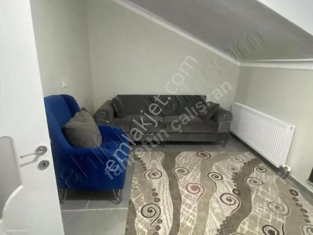 Arnavutköy Taşolukta Kiralık 2+1 Eşyalı Çatı Katı Daire