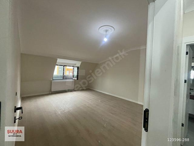 ARNAVUTKÖY TAŞOLUKTA SIFIR 2+1 ÇATI KATI DAİRE