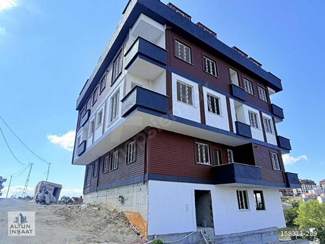 ARNAVUTKÖY TAŞOLUK MAH 2+1 YENİ METROYA YAKIN KONUMDA LÜX DAİRE