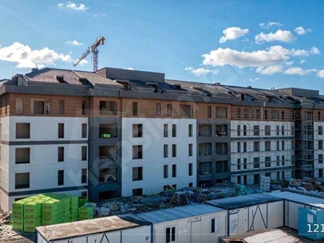 ARNAVUTKÖY THY FLYPARK SİTESİ SATILIK 3+1 DAİRE SON DEVİRLER