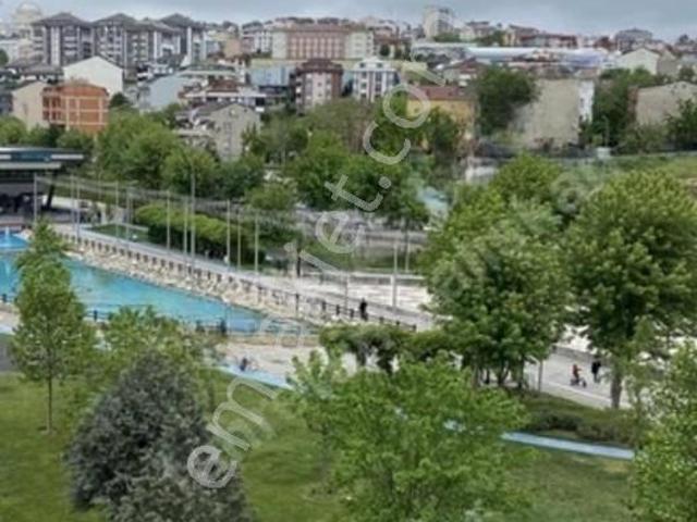 Arnavutköy Vadi Parkta Satılık 2+1 Daire Vadi Park Manzaralı
