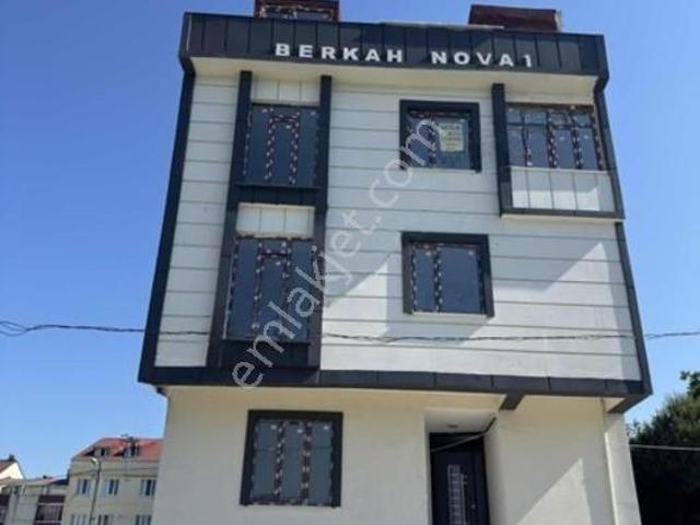 Arnavutköy Yavuz Selim Mah. 2+1 Arakat Daire Araç Takası Uygun