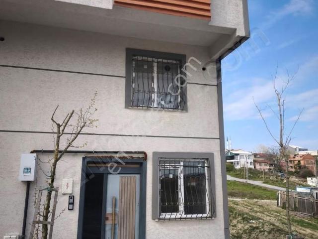 Arnavutköy'de Havalimanı Yakını 2+1 Kiralık Dubleks